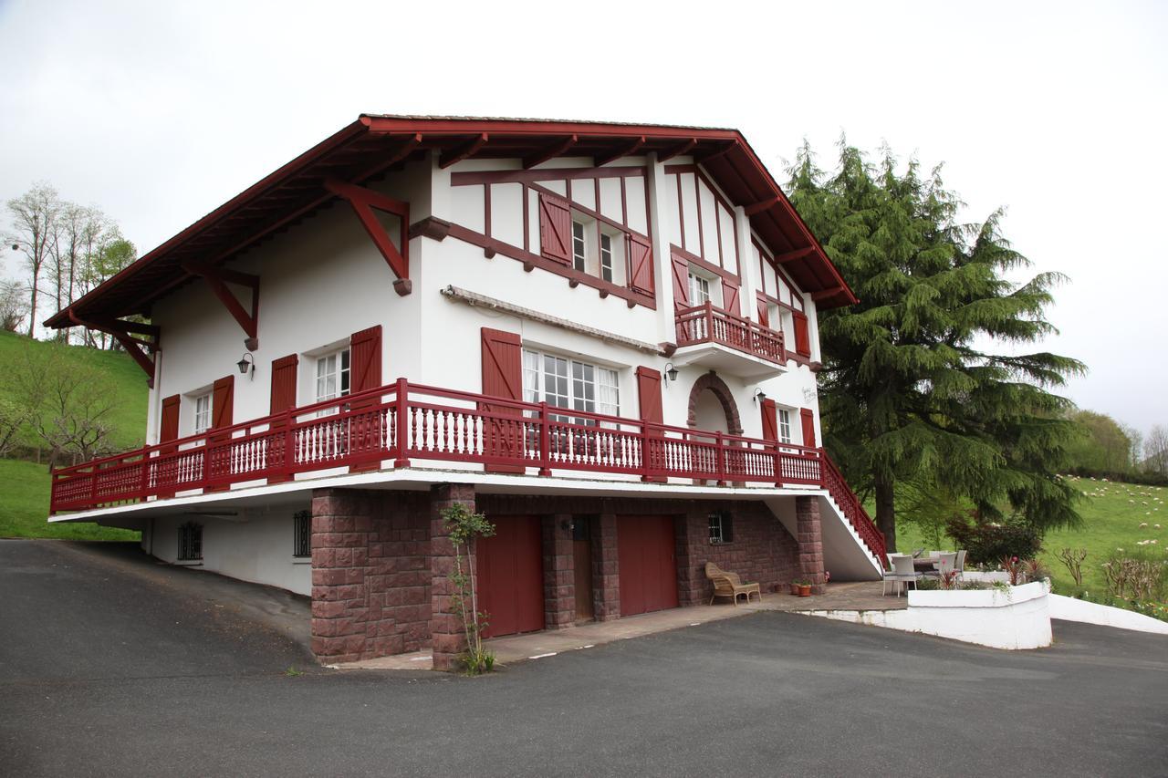 Gure Lana Bed & Breakfast Saint-Jean-Pied-de-Port Exterior photo